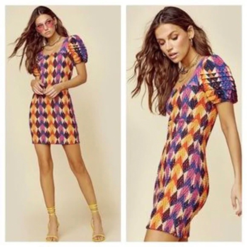 FARM Rio Lindeza Grafica Mini Dress NWT Large